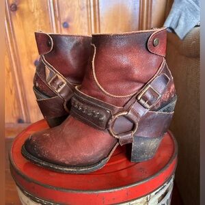 Freebird by Steven Boots